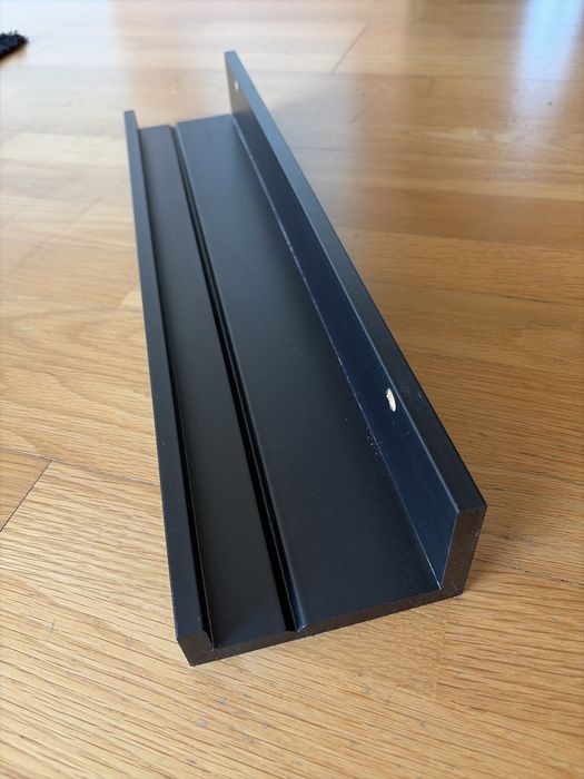 2 prateleiras IKEA MOSSLANDA 55cm