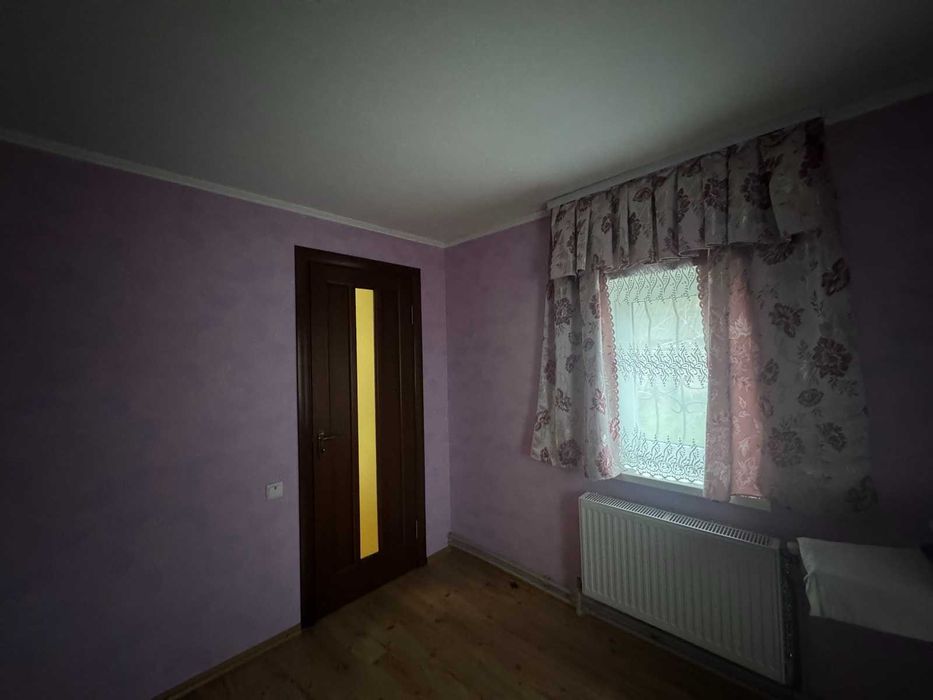 Продається будинок в Тростянці