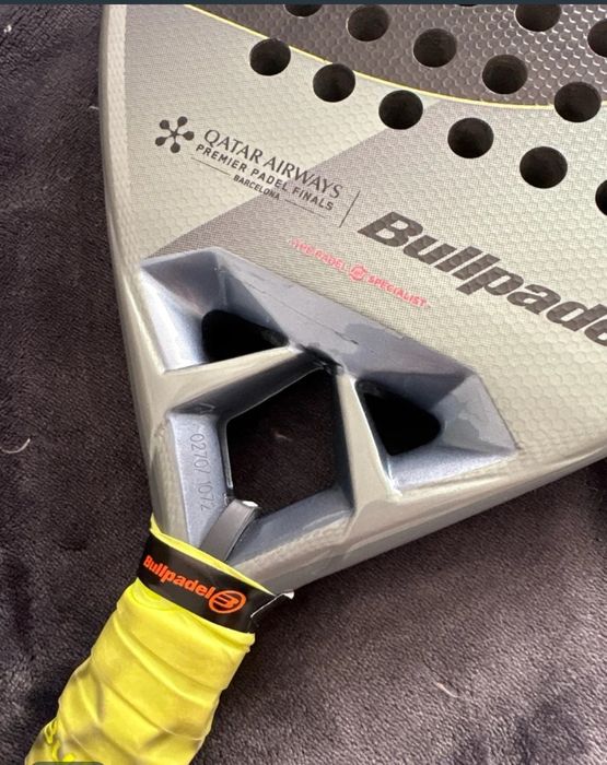 Vendo Raquete de Padel Bullpadel vertex 04 edição especial Premier Padel Finals Barcelona