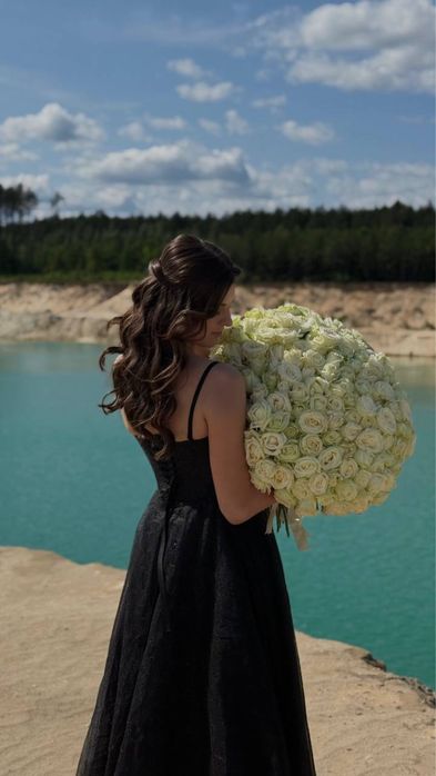 Продаю випускну сукню