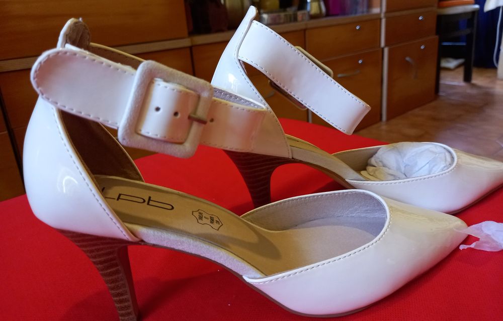 Sapato branco Les Petites Bombes