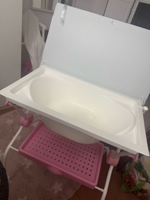 Banheira com trocador