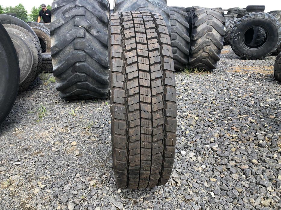 225/75R17.5 Opona SEMPERIT RUNNER D2 Napędowa