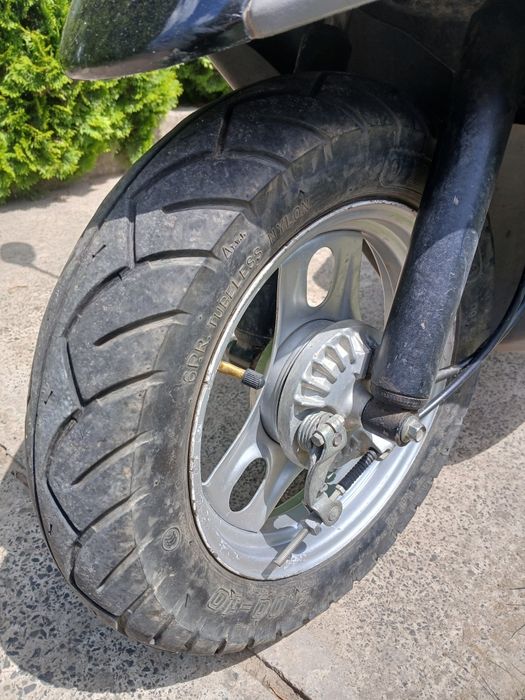 Продам мопед Хонда діо 27