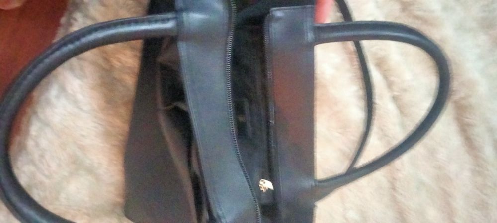 Malas tira colo e mão adaptáveis