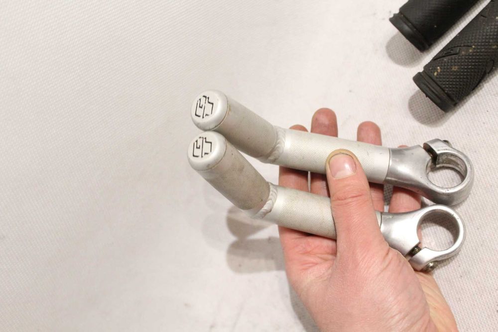 rogi + chwyty rowerowe GT retro mtb co1