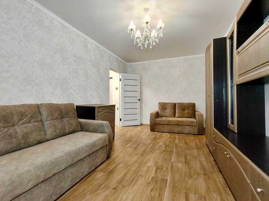 Оренда гарного 1-кімнатного житла поруч з ТРЦ ГОЛІВУД.