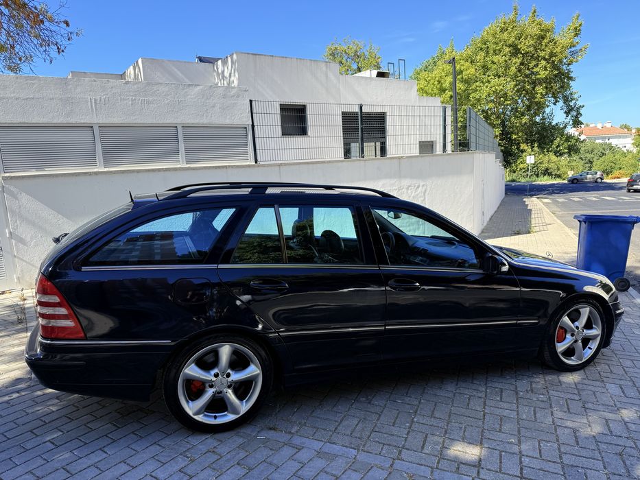 Mercedes C220cdi Avantgard sport edicion 2004