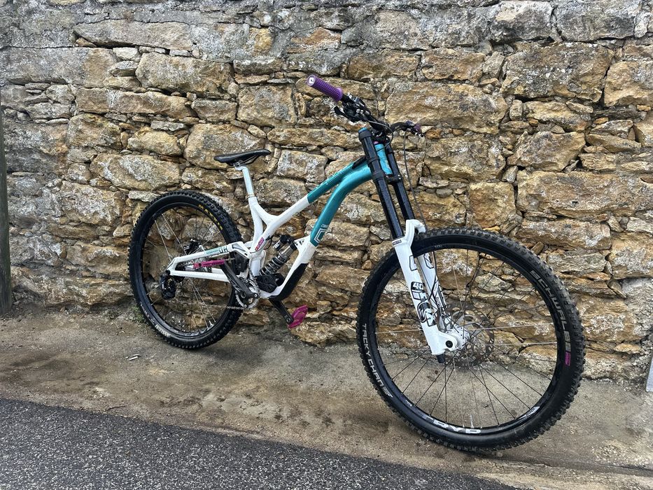 Bikes enduro / downhill