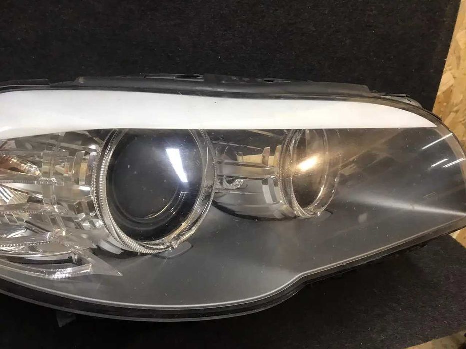 Правая фара BMW 5 F10 Дорестайл 63117203242 Фара БМВ Ф10 права