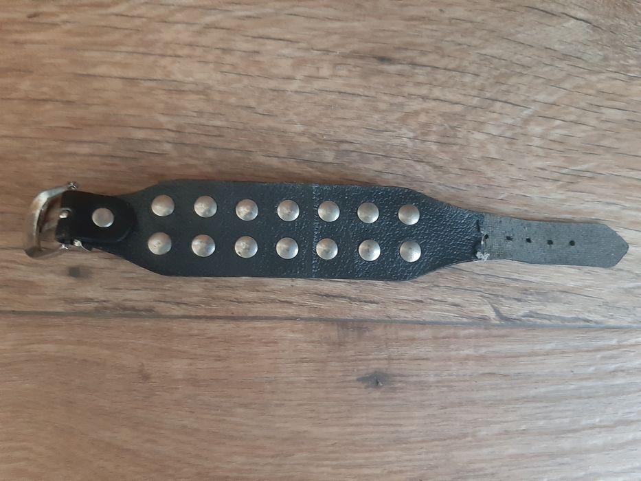 Продам браслет б/у