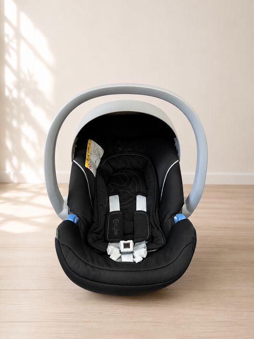 Автокрісло Cybex Aton 0–13 кг, гарний стан, оригінал