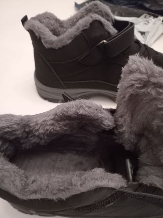 Новые ботинки утепленные.
