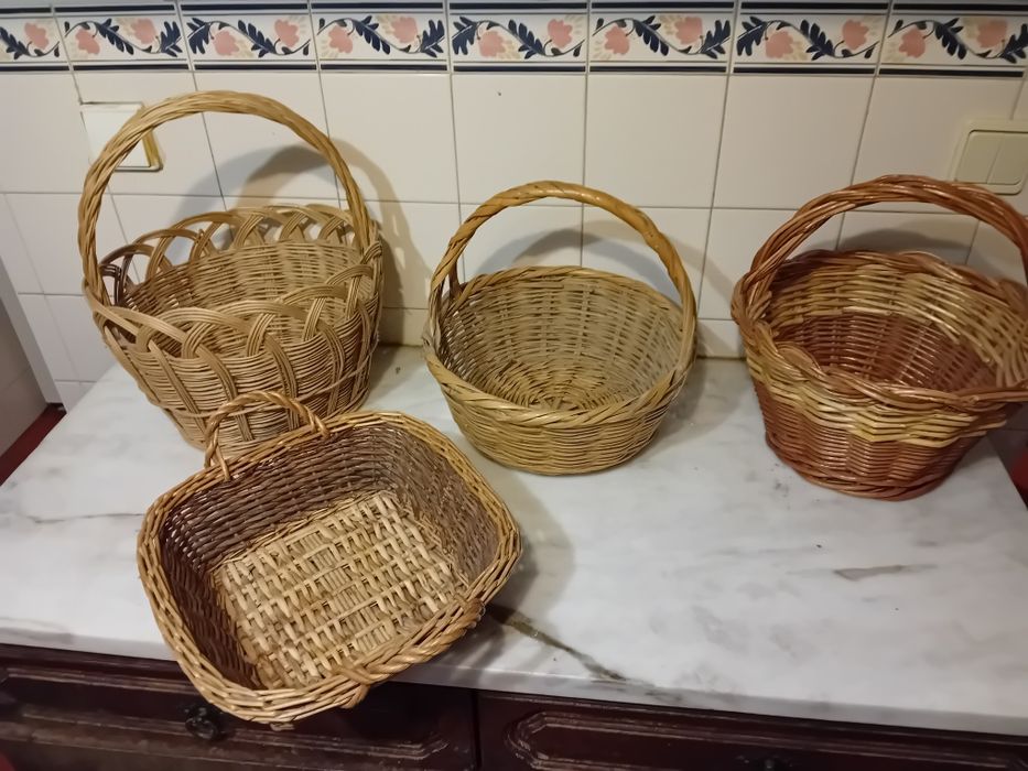 Conjunto de 4 Cestas em Verga Antigas