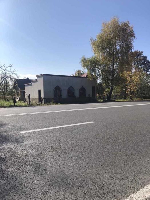 Земельна  ділянка комерційного призначення 0,5 Га та будівля 88,5 м2(4)