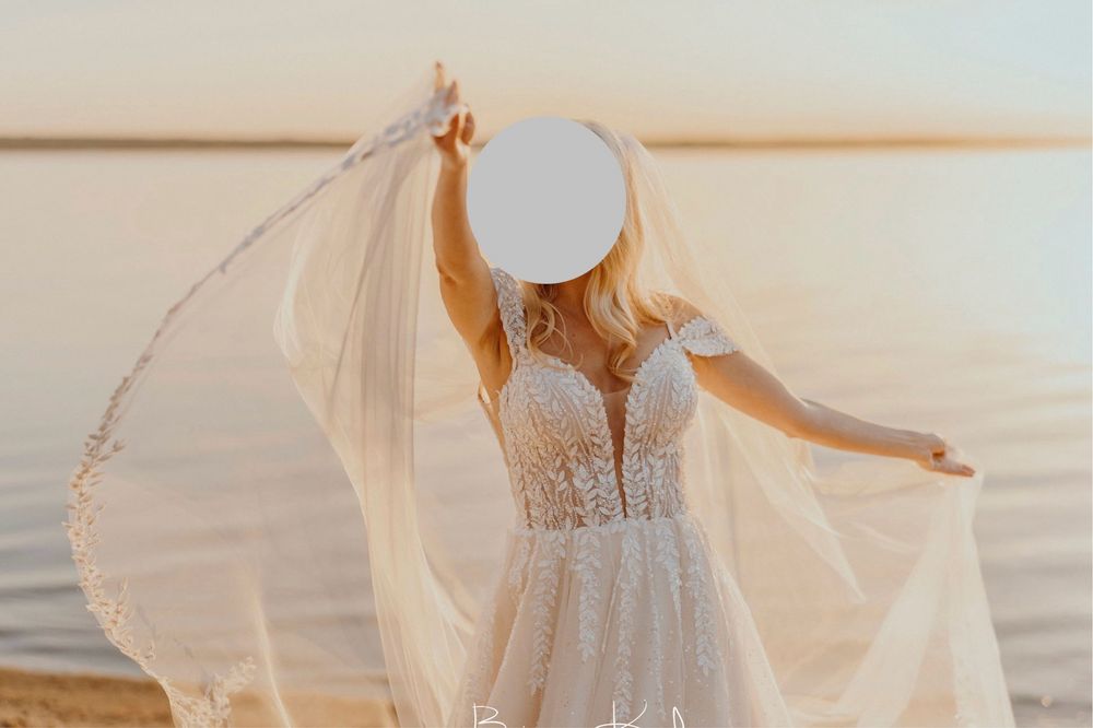 Suknia ślubna i 3 m welon