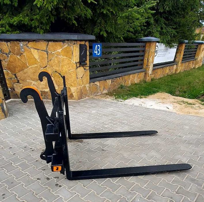 Widły do ładowarki JCB q-fit qfit paleciak ramka 3,5t Paleciak QUICKE