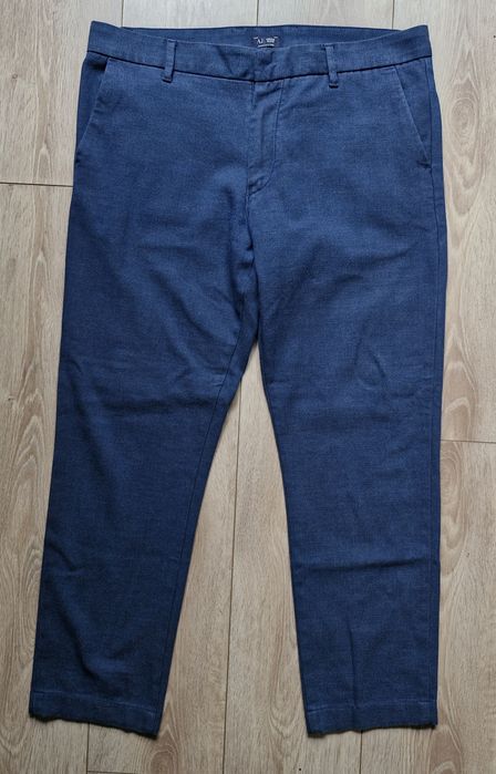 Spodnie * Wyjściowe * Armani * 52 * Bardzo Ładne * Oryginał *