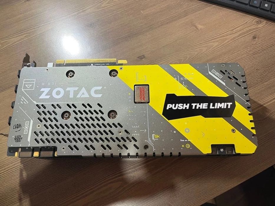 Karta graficzna Zotac GTX 1070 Amp extreme