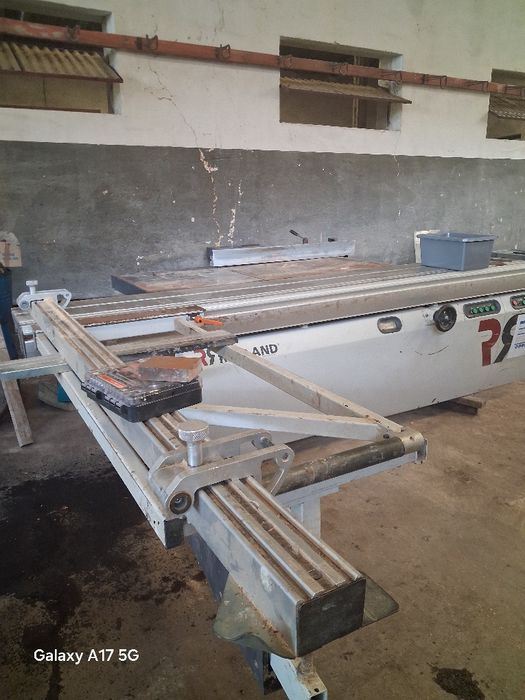 - esquadrejadora ROBLAND NZ3299