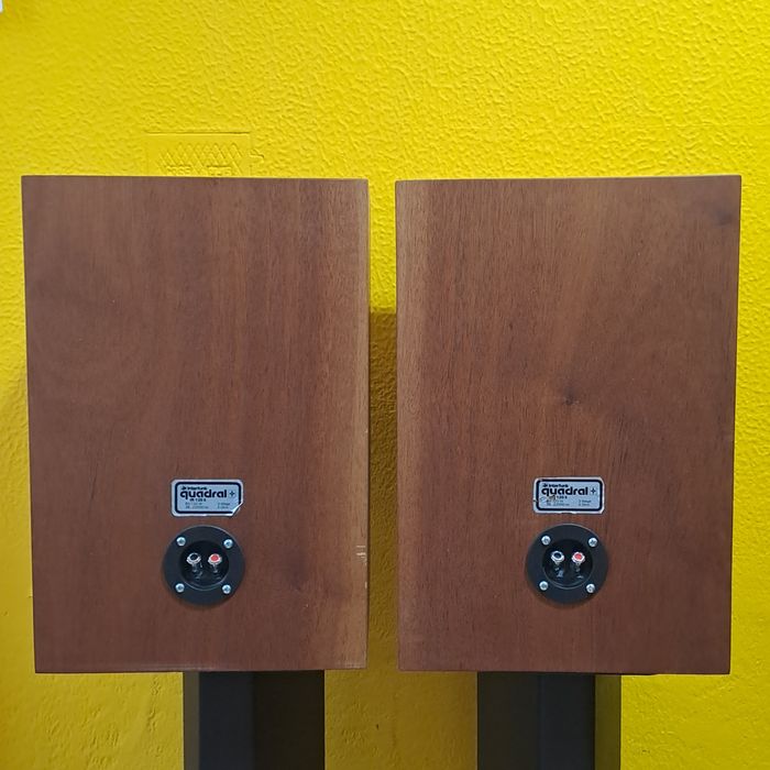 Colunas Quadral IR120E