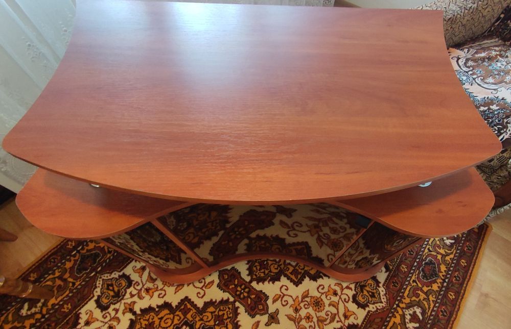 Тумбочка, тумба під телевізор