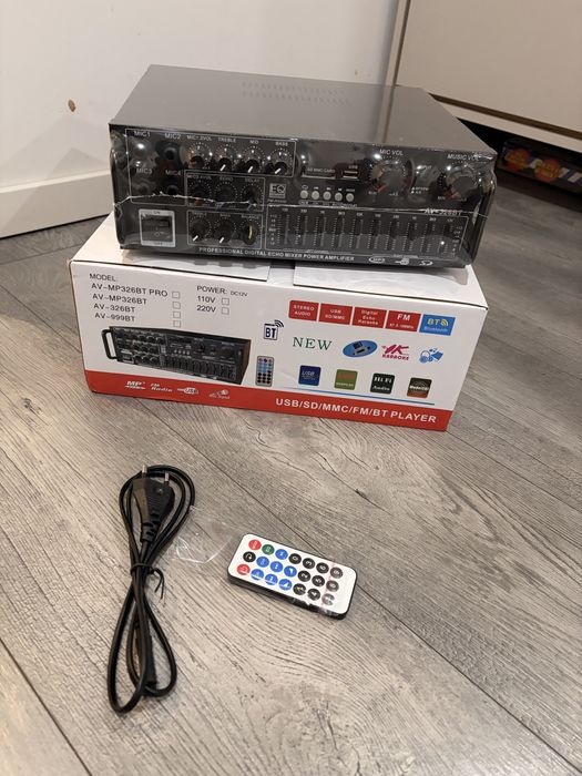 Wzmacniacz amplituner HI-Fi karaoke