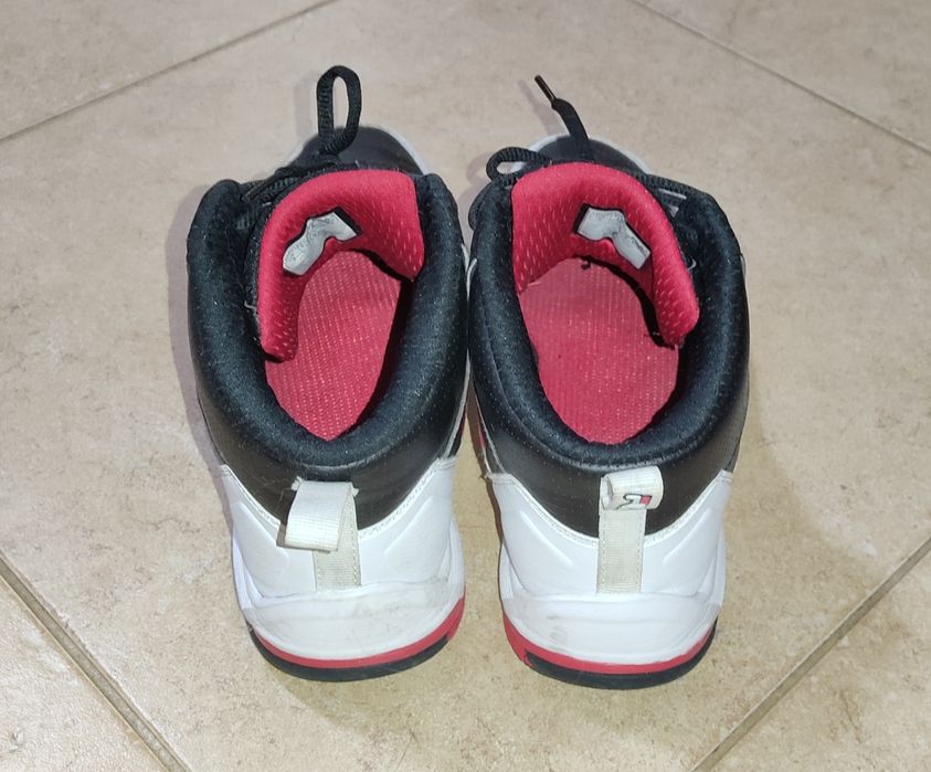 Sapatilhas basketball nº42 (FILA)