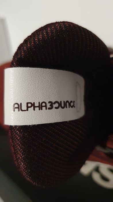 Sneakersy sportowe Adidas Alphabounce rozmiar 41 1/3  wkładka 26 cm