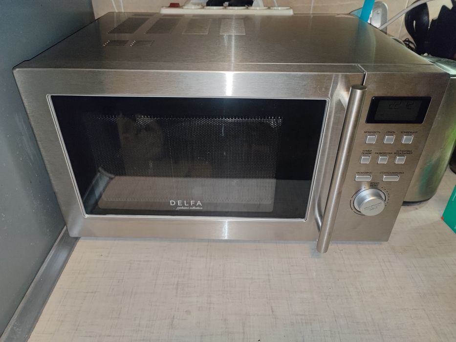 Микроволновка СВЧ с грилем DELFA D25DCX