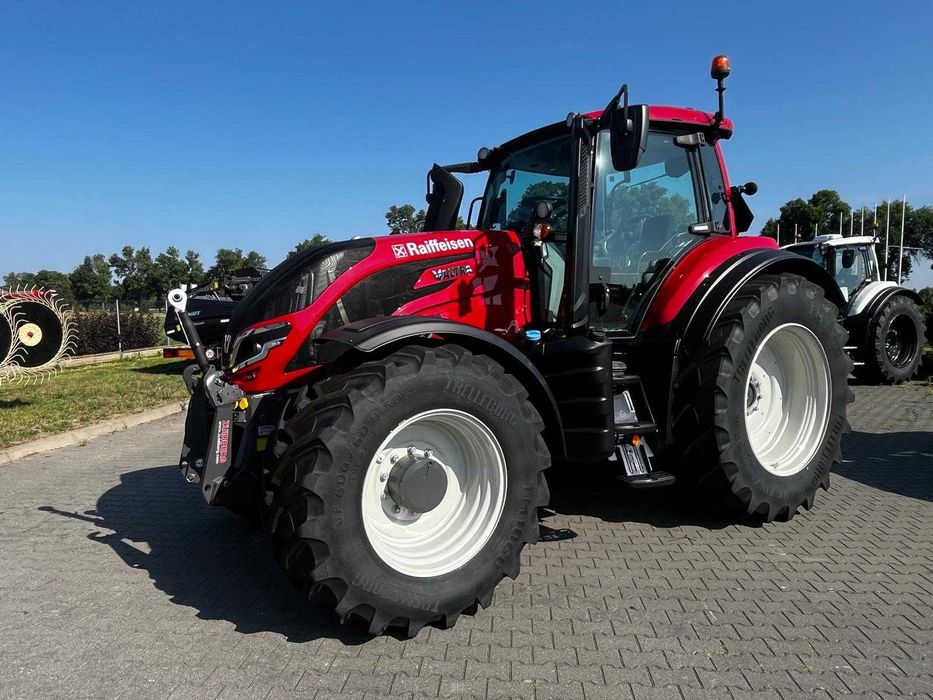 VALTRA T175 Versu