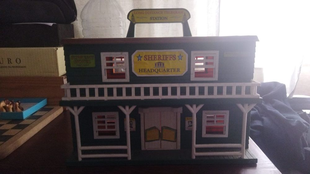 Casa de brinquedo de sherife