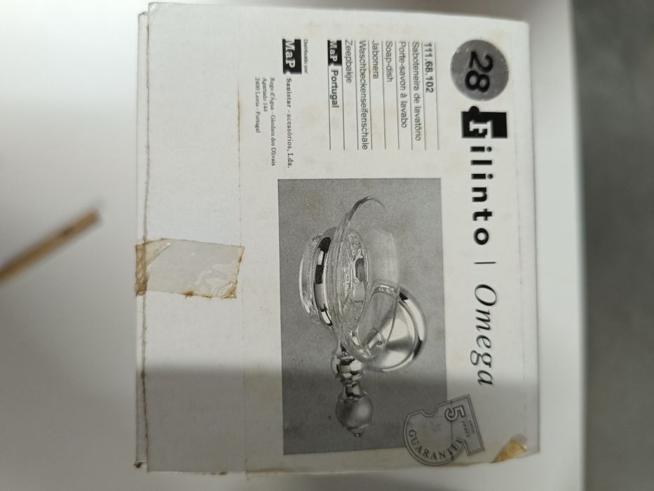 Acessórios de WC cabides e suporte piaça