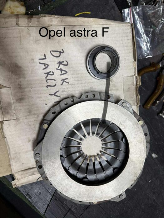 Kolekcja części z PRL