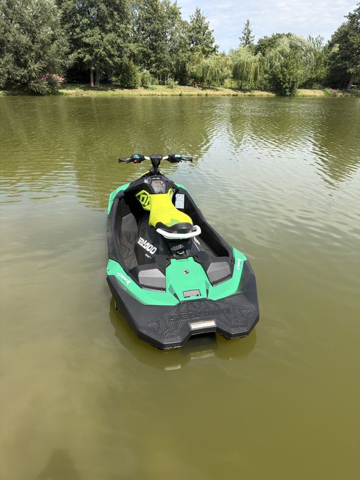 SEA-DOO Spark trixx 3up