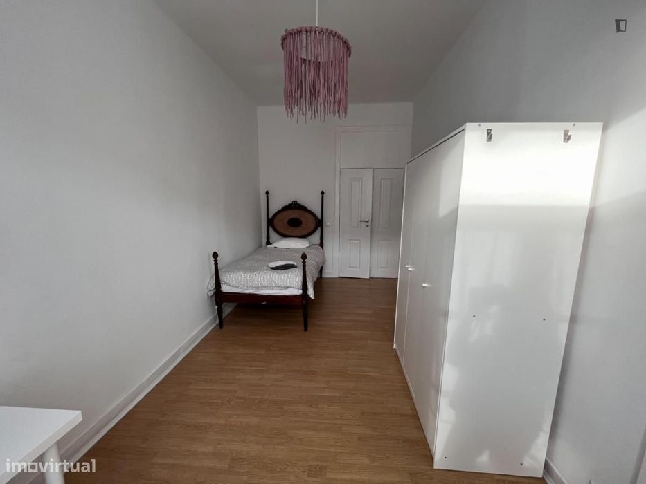 Quarto - localizado em Baixa Lisbon
