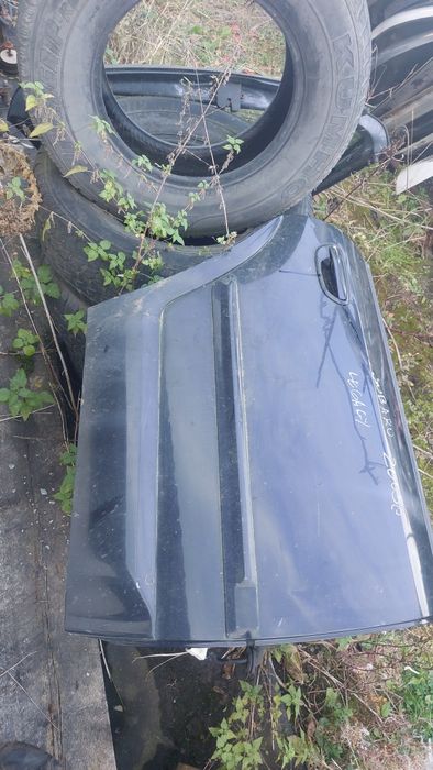 Двері задня права двері гола Subaru Outback Legacy 04-09