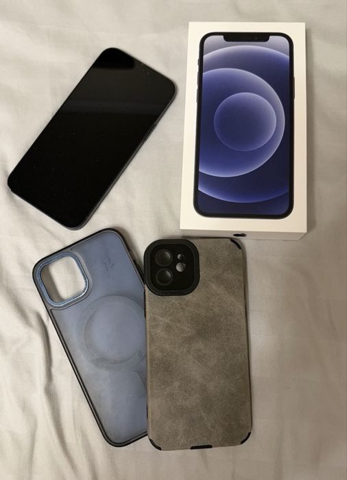 iPhone 12 на 64 ГБ