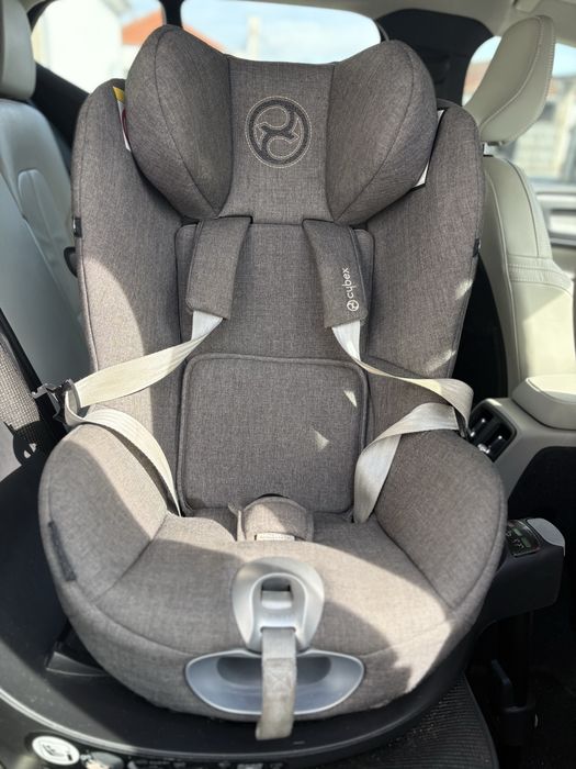 Cadeira Auto Sirona Z2 i-Size com base Cybex