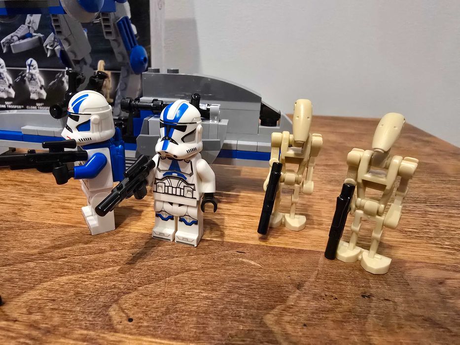 Lego Star Wars 75280 - Żołnierze klony z 501 legionu