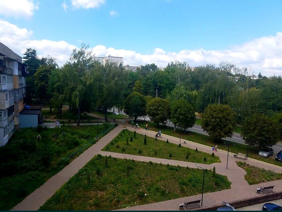 Для 1- 5 чол. на Скальда,15 (Комарова, Парковий проїзд), 1 кімн. кварт