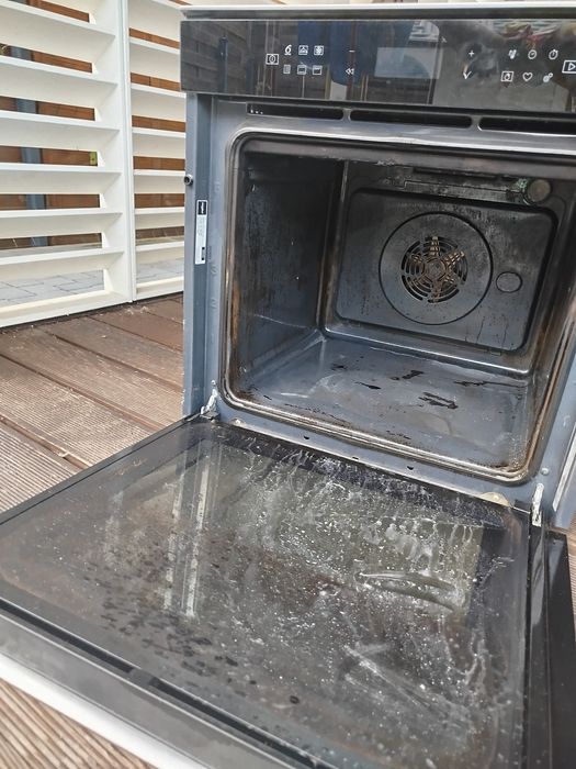 Używany piekarnik Whirlpool