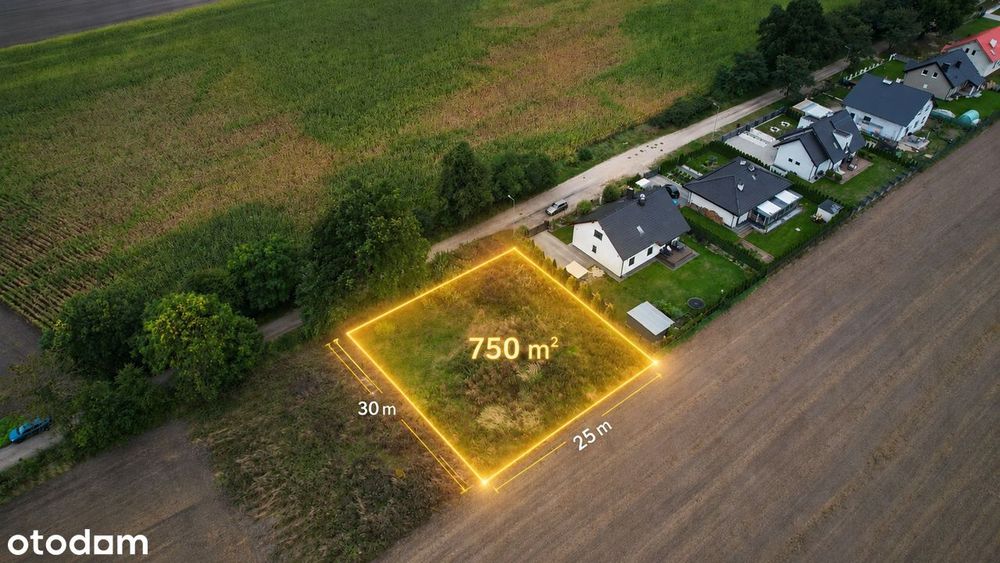 Działka budowlana 750 m² w Rożnowie/ wydane warunki zabudowy