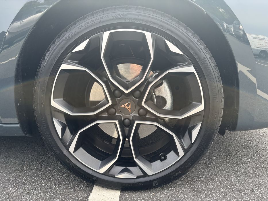 Cupra Leon 1.5 eTSI de 2025