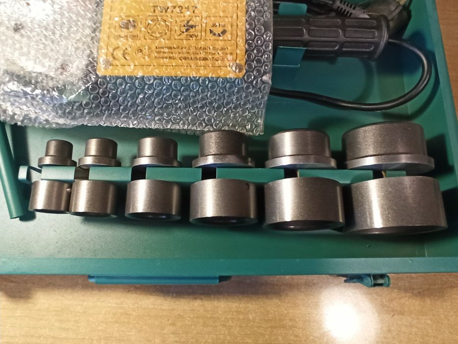 Паяльник для пластиковых труб Sturm-TW7217 новый 1700 W