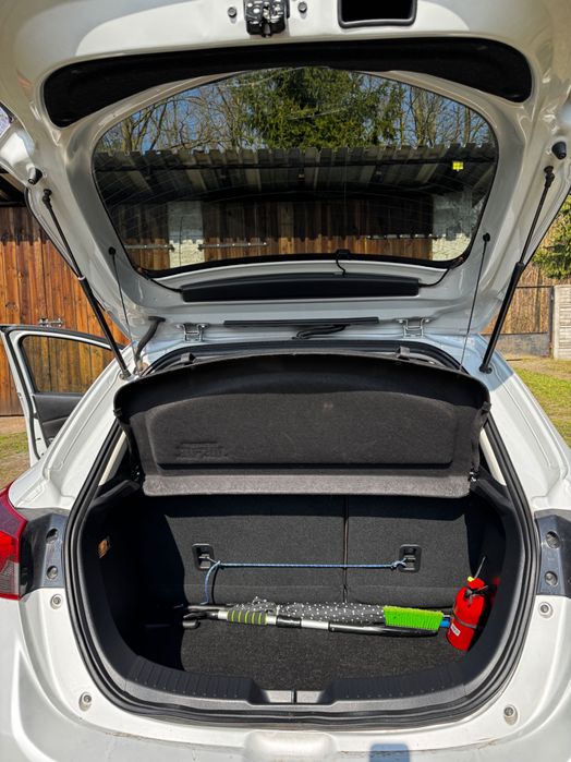 Mazda 2  SKYACTIV G Stan Idealny