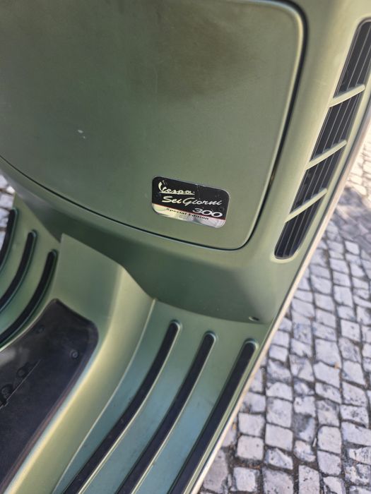 Vespa sei giorni