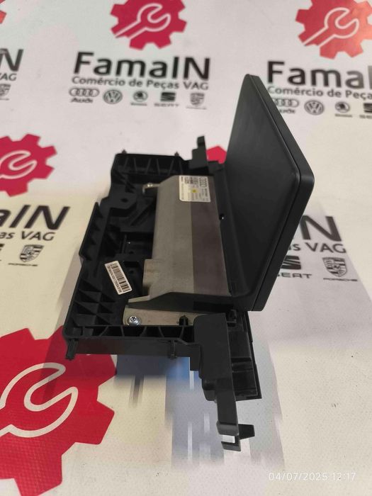 Display / Ecrã de Informações AUDI A4 B9 2.0 TFSI (183 kW / 249 cv) [11.2015 - 11.2019] 8W1919604 (OEM) | DJ070IA07A (OEM) | GP0700IA00140 (OEM)