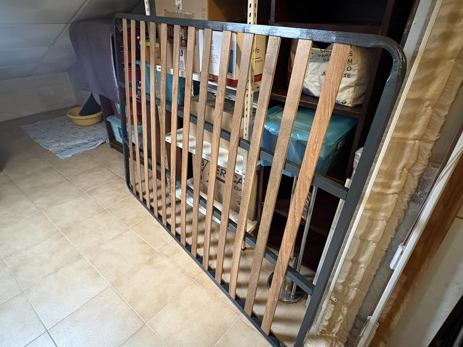 Estrado de para cama de casal