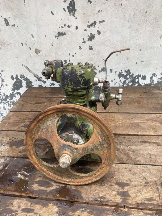 Продається компресор фак для промислового холодильника  м.Конотоп